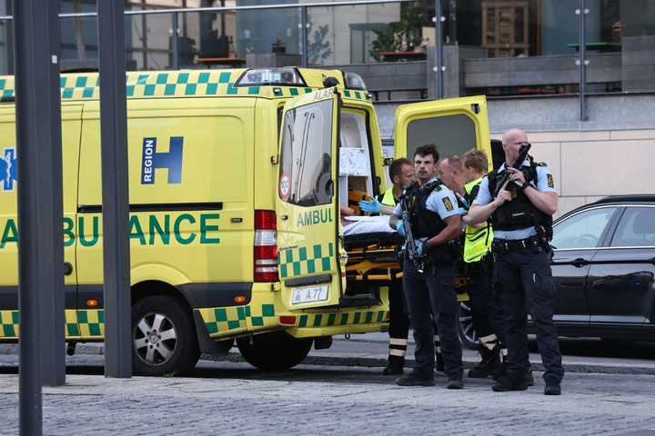Több halottja is van a koppenhágai bevásárlóközpontnál történt lövöldözésnek