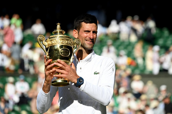 Rontott a helyezésén a Wimbledonban győztes Novak Djokovics