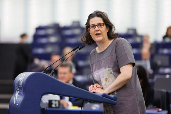 Soros hálózata ítéltette el hazánkat az Európai Parlamentben
