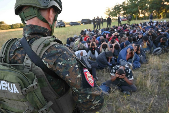 Prága meghosszabbítja a szlovák határ őrizetét
