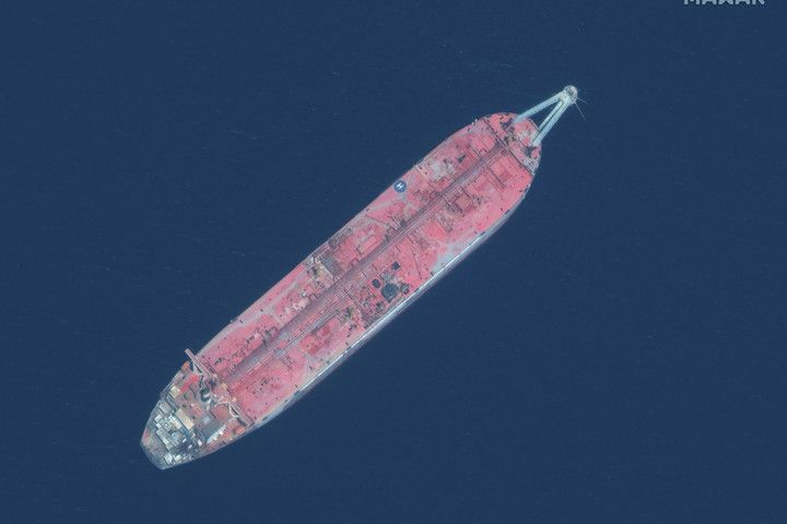 Fotó: Handout/Satellite image ©202 Időzített bomba Jemen partjainál