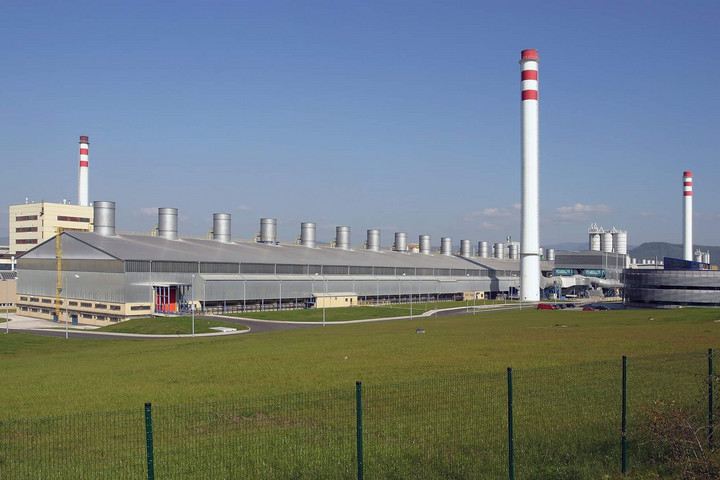 Leállítja a gyártást a legnagyobb szlovákiai alumíniumfeldolgozó