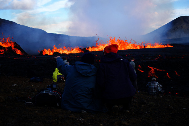 Vulkán tört ki Reykjavík  közelében