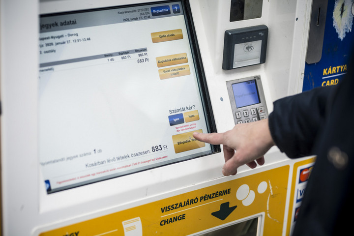 MÁV-Start: Az új jegykiadó automaták több mint 80 százaléka már üzemel
