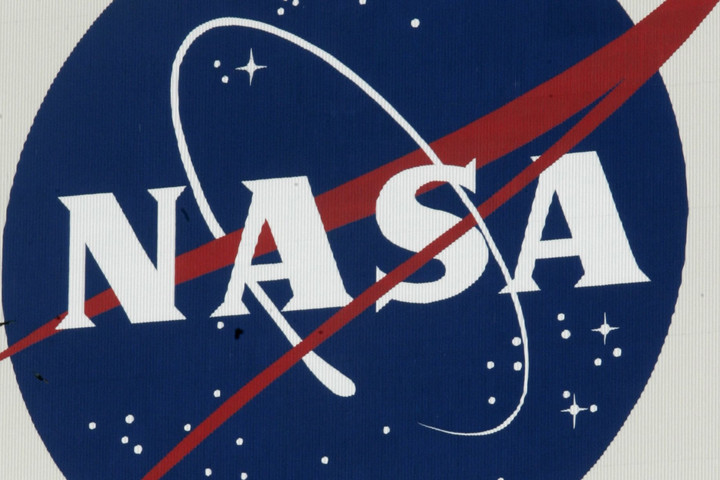 Indulásra kész a NASA óriási holdrakétája