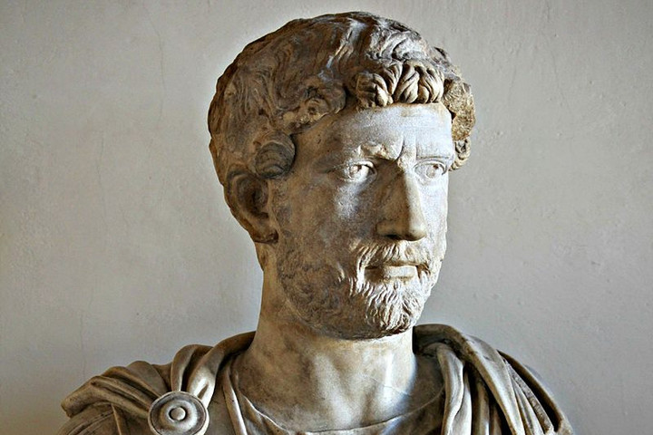 Hadrianus császár nyomában