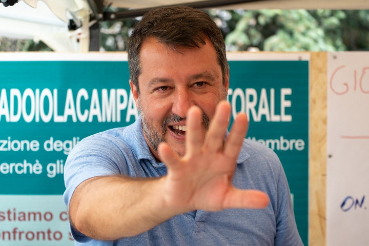 Salvini azonnali segítséget sürget