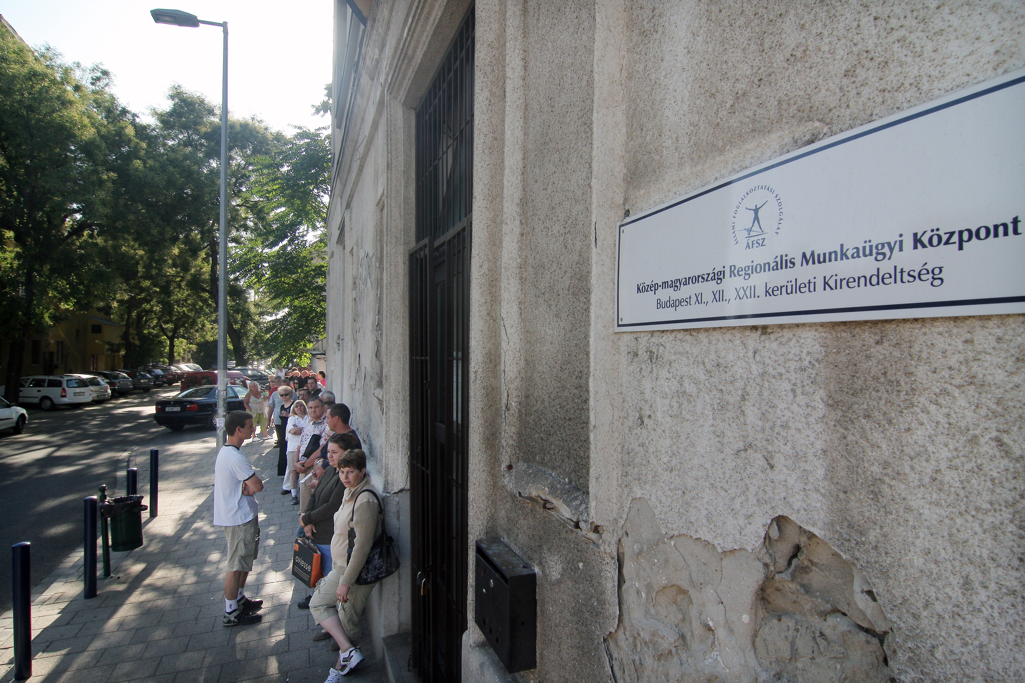 Javult a fiatalok foglalkoztatása is