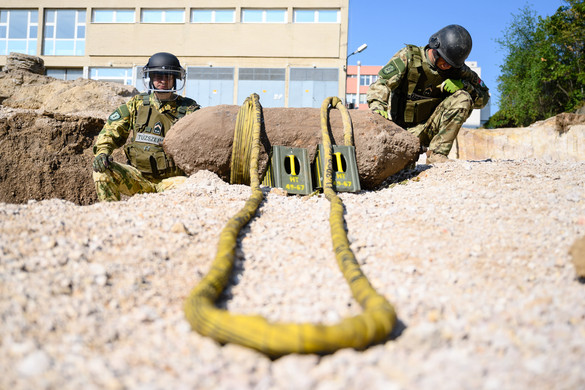 Hatástalanítják a veszprémi bombát