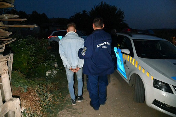Gyermekek kizsákmányolása miatt állítottak elő két férfit a rendőrök