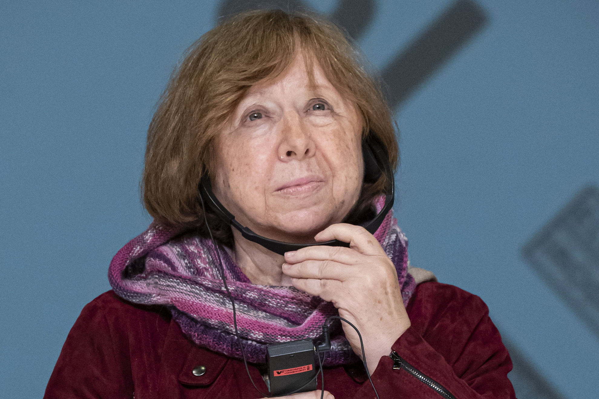 Szvetlana Alekszijevics Nobel-díjas belorusz író, oknyomozó újságíró, a fesztivál díszvendége a 27. Budapesti Nemzetközi Könyvfesztivál megnyitóján
