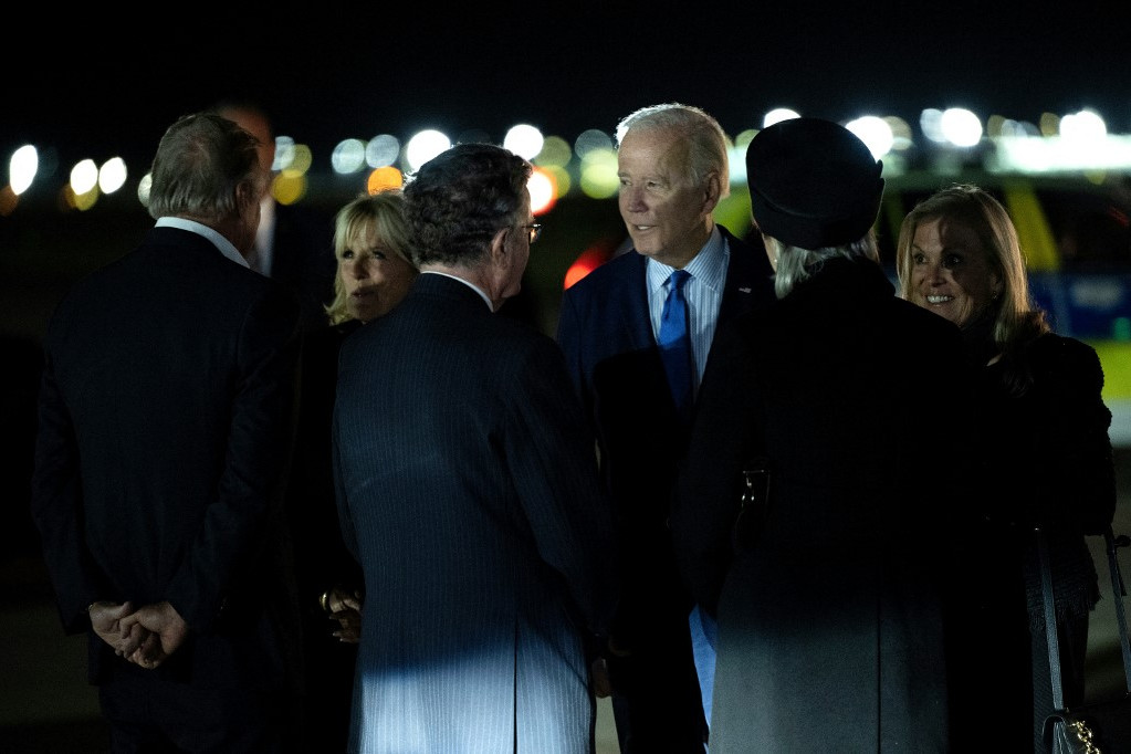 Joe Biden amerikai elnök megérkezett Londonba
