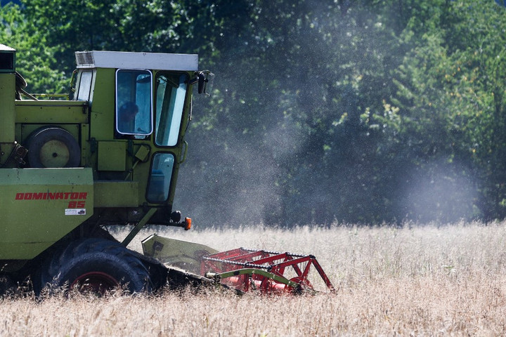 NAK: A stratégia felülvizsgálatát várják az Európai Bizottságtól a V4-ek agrárkamarái