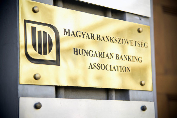 A Bankszövetség támogatja a kormány gazdaságfejlesztési megoldásait