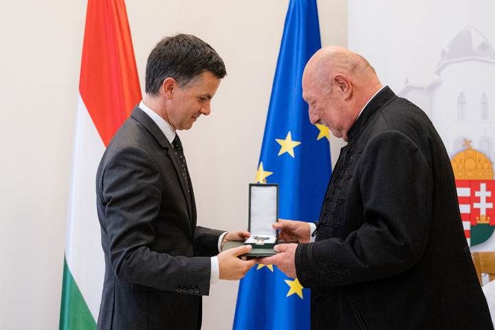 Fotó: Facebook/gyermekmentő.hu „Csak végeztem a munkám, nem vártam ezért semmit!”