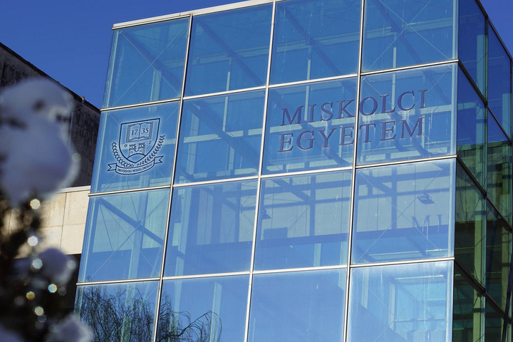 A Miskolci Egyetem 3,5 milliárd forintból fejleszti digitális oktatását