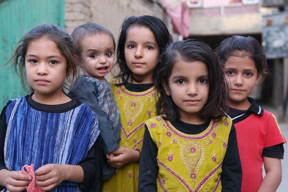 ENSZ: Szégyenletes a lánygyerekek oktatását korlátozó tálib rendelkezés