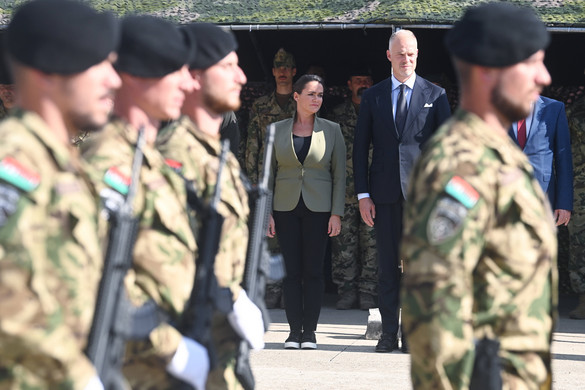 Novák Katalin: A magyar emberek büszkék a magyar katonák helytállására