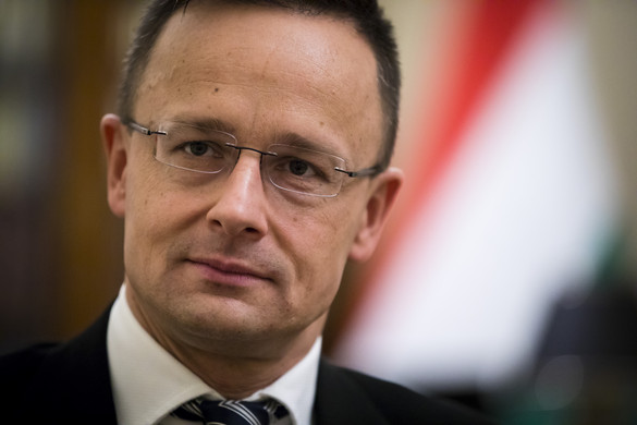 A nemzeti kisebbségek jogainak védelme a magyar külpolitika egyik központi eleme
