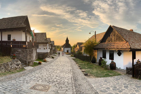 A hollókői ófalu