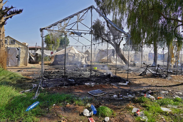Zavargások és tűz volt egy ciprusi menekülttáborban