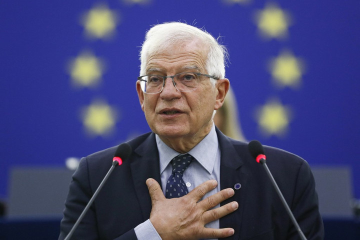 Borrell: Az EU 500 millió euróval támogatja Ukrajna fegyvervásárlását