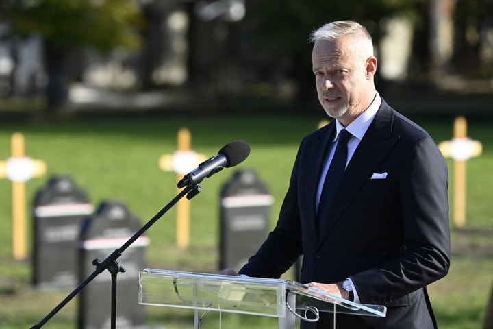 Fotó: MTI/Kovács Tamás Szalay-Bobrovniczky: Emlékeznünk és emlékeztetnünk kell a harcban életüket áldozókra