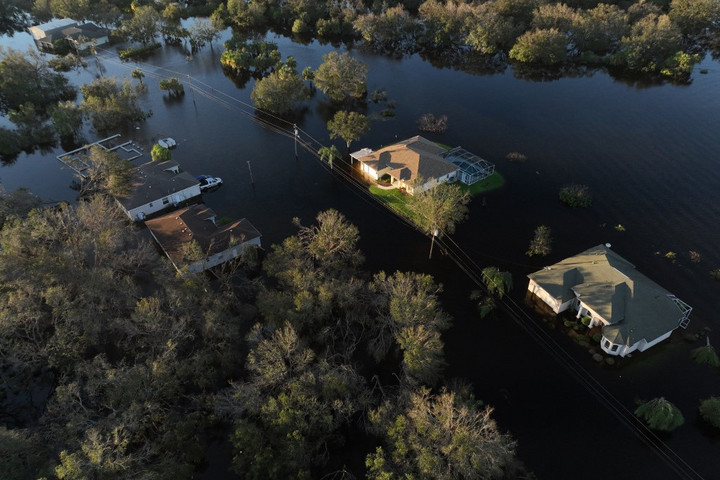 Az Ian hurrikán legkevesebb 42 halálos áldozatot hagyott maga után Floridában