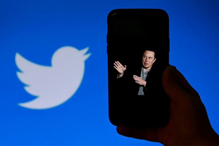 Amnesztia: feloldják a korábban felfüggesztett Twitter-fiókokat