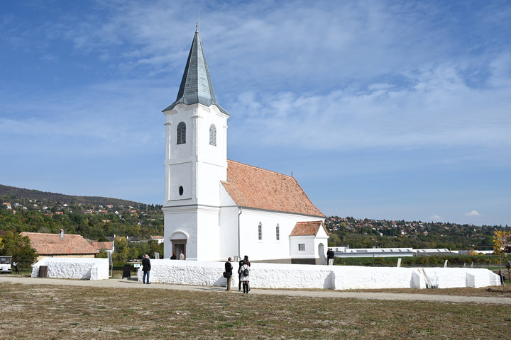 Felszentelték a Skanzen unitárius templomát