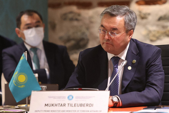A német külügyminiszter hidrogénbeszerzéséről tárgyalt Kazahsztánban