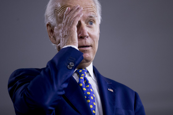 Joe Biden öt billió dollárral növelte Amerika államadósságát