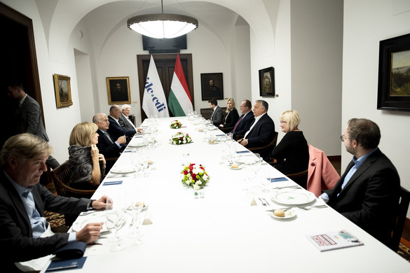 Orbán Viktor a nemzetközi konzervatív pártszövetség vezetőivel tárgyalt