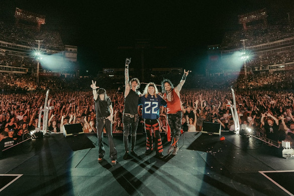 Közös koncertet ad Budapesten a Mötley Crüe és a Def Leppard