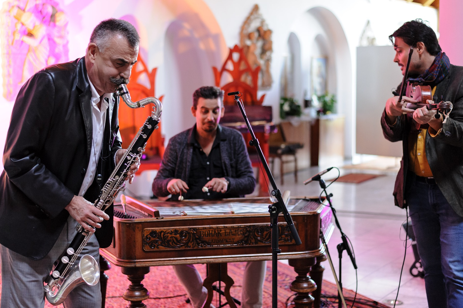 Vasárnap este a Dresch Quartet zenél  a Fonóban