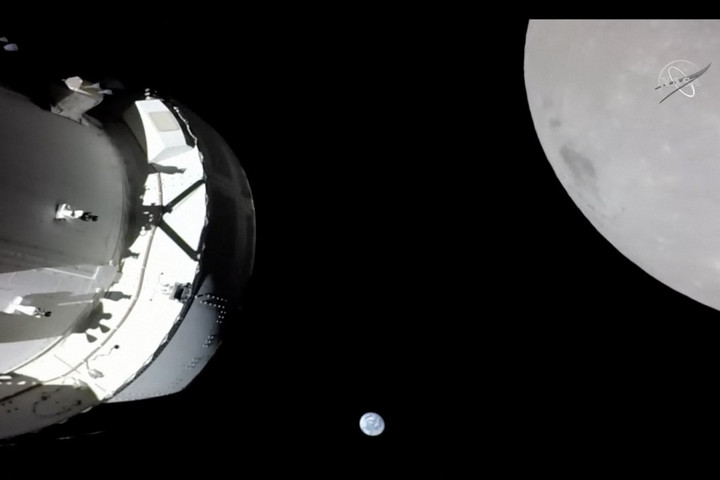 NASA: A Holdtól 130 kilométerre járt az Orion űrhajó