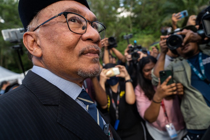 Fotó: AFIF ABD HALIM / NurPhoto via AFP Malajziában az egykori ellenzéki vezetőt nevezte ki a király miniszterelnöknek