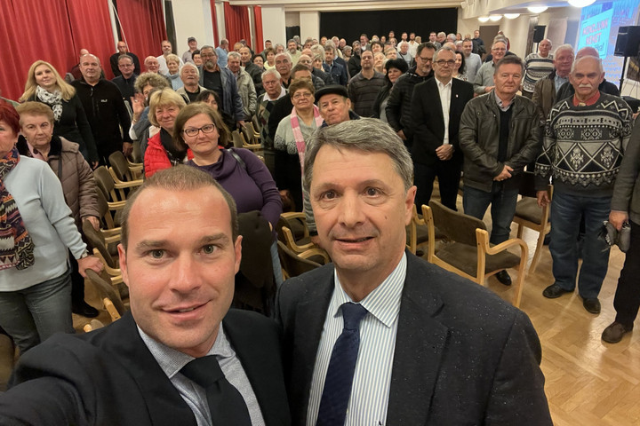 Fotó: Facebook/Hollik István Hollik: Az újabb szankciós csomag megölné a magyar gazdaságot