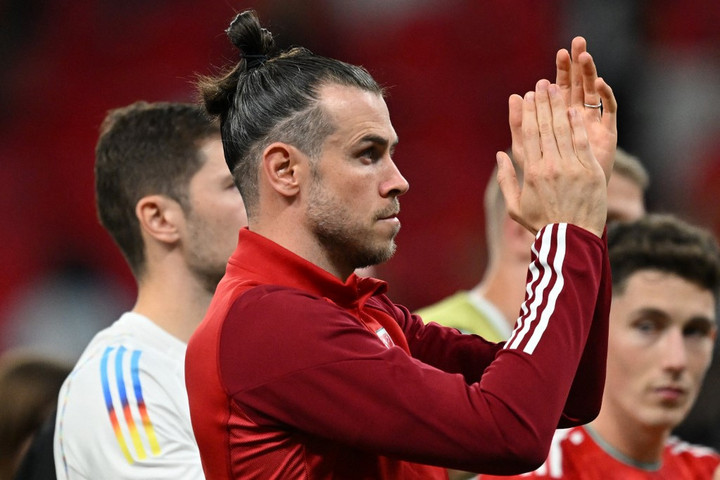 Fotó: AFP/Andrej Isakovic Bale: Megyek golfozni