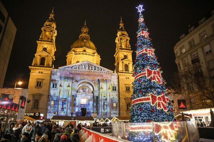 Európa legszebb adventi vására a Szent István téren