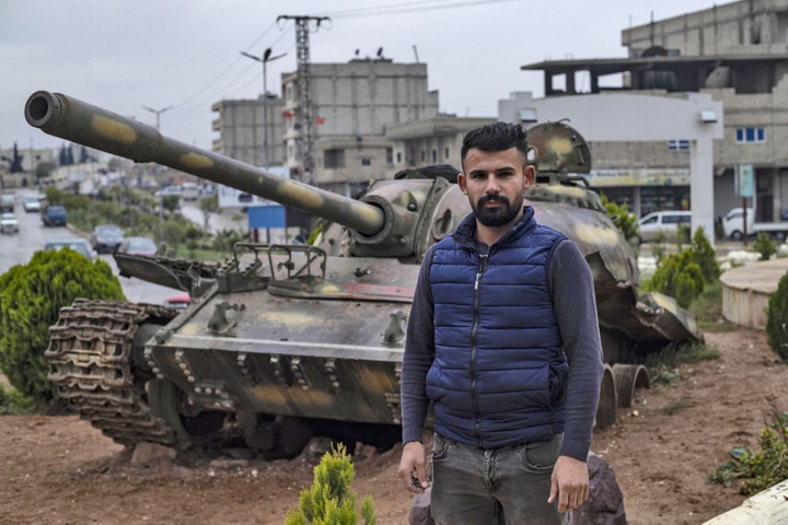 A szíriai kurdok bejelentették, hogy befejezik az Iszlám Állam elleni katonai műveleteiket