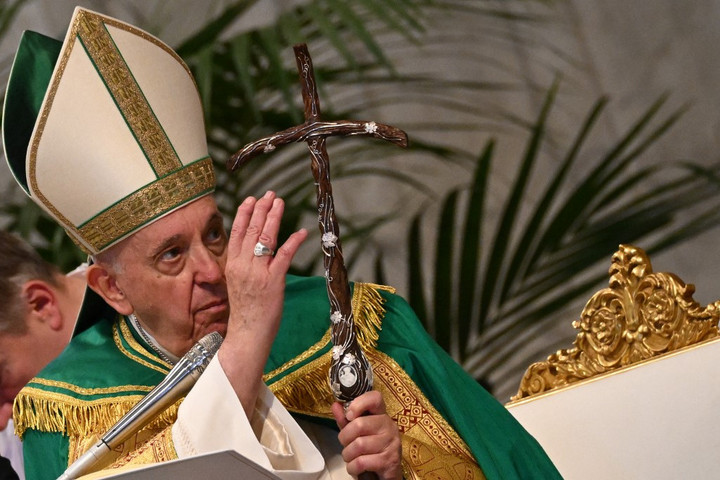 Ferenc pápa: Béke nélkül mindannyian vereséget szenvedünk