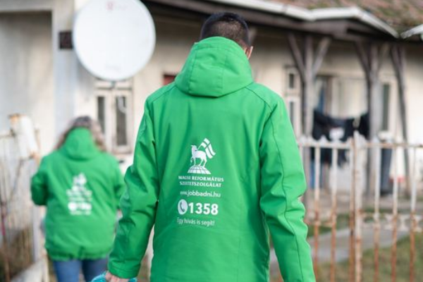 Fotó: Facebook/Református Szeretetszolgálat Nehéz sorsú gyerekek karácsonyi kívánságait lehet valóra váltani