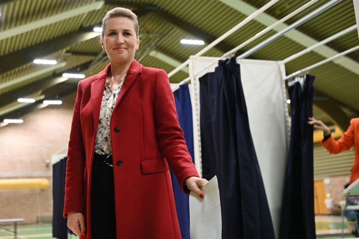 Dániában előre hozott parlamenti választásokat tartanak