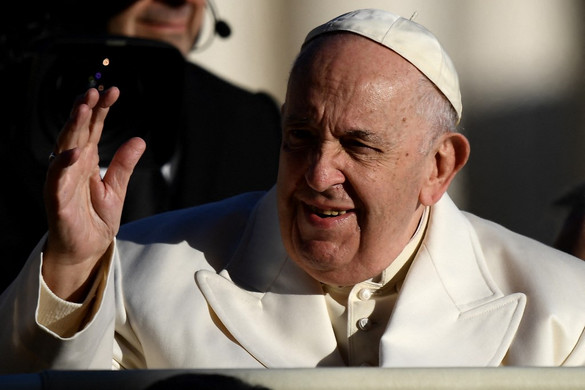 A pápa 86. születésnapján jótékonyságért tüntetett ki három embert