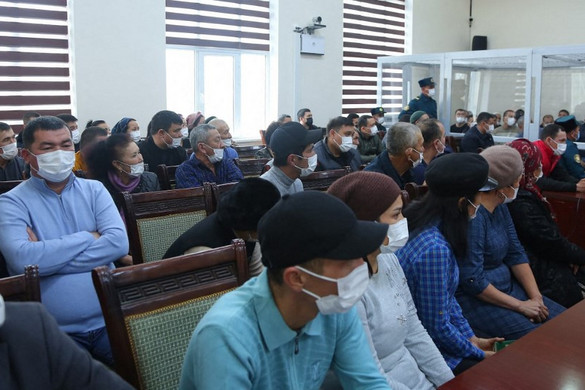 Üzbegisztánban megkezdődött a nyári zavargások szervezőinek pere