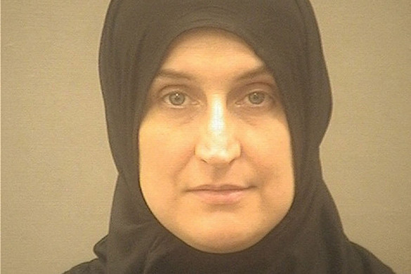 Húsz év börtönnel sújtottak egy amerikai nőt, aki az Iszlám Állam egyik női zászlóalját vezette