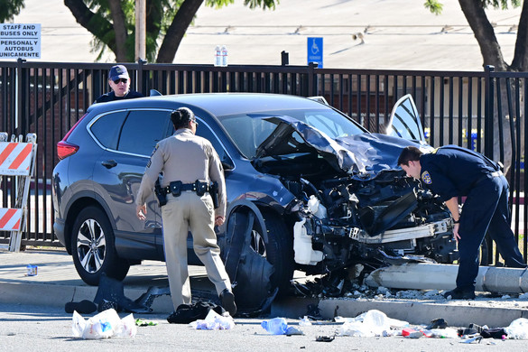 Rendőrújoncok csoportjába hajtott egy autós Kaliforniában, sokan megsérültek