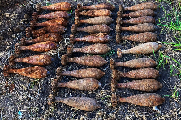 Aknavető gránátok kerültek elő egy mezőzombori szántóföldön