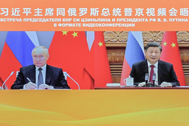 Putyin szerint erősödni fog az orosz–kínai katonai együttműködés